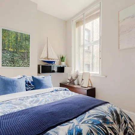 Artistic Pied-A-Terre, Steps From The Tube, Moments From London'S Heart Appartement Buitenkant foto