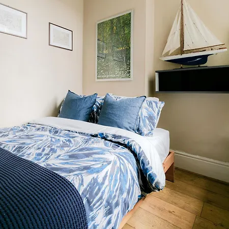 Artistic Pied-A-Terre, Steps From The Tube, Moments From London'S Heart Appartement Buitenkant foto